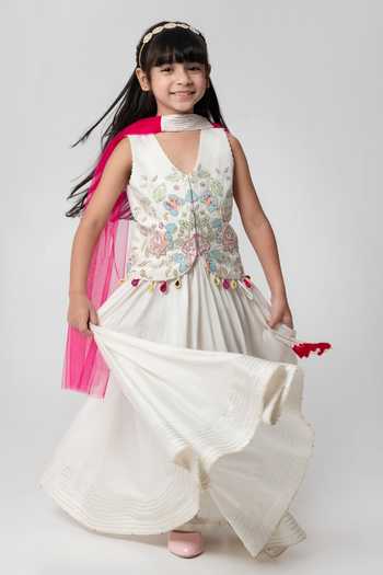 Partykles_Ivory Cotton, Silk, Tulle Embroidery, Patchwork, Tassels Lehenga Set _Online_at_Aza_Fashions