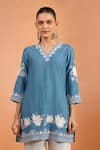Buy_Naintara Bajaj_Teal Embroidery V-neck Kurta _at_Aza_Fashions