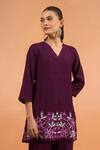 Naintara Bajaj_Wine Silk Embroidery V-neck Floral Kurta And Pant Set _at_Aza_Fashions