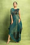 Buy_Vedika M_Green Satin, Linen Sequins Round Neck Abstract Print Drape With Belt _at_Aza_Fashions