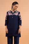 Buy_Naintara Bajaj_Navy Embroidery Split V-neck Kurta 