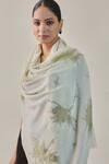 SHAZA_Ivory Loona Supernova Explosion Swarovski Work Stole _Online_at_Aza_Fashions