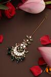 Shop_Swabhimann_Green Kundan Embellished Maangtikka _at_Aza_Fashions