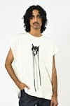 Buy_Huemn_White Cotton, Jersey Embroidery Fringed Hand Canine T-shirt _Online_at_Aza_Fashions