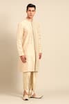 Buy_Mayank Modi - Men_Beige Silk, Brocade Embroidery, Zari Geometric Kurta And Pant Set 