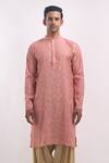 Arihant Rai Sinha_Pink Cotton, Silk Sequins Geometric Embroidered Kurta _at_Aza_Fashions