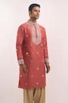 Shop Arihant Rai Sinha Pink Silk Mirrors, Embroidery Blend Kurta Online at Aza Fashions Shop_Arihant Rai Sinha_Pink Silk Mirrors, Embroidery Blend Kurta _Online_at_Aza_Fashions