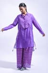 Buy_JAYATI GOENKA_Purple Chanderi Silk Zari Collared, Violet Geometry Kurta And Pant Set _at_Aza_Fashions