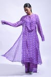 JAYATI GOENKA_Purple Chanderi Silk Mandarin Collar Printed Kurta And Pant Set _at_Aza_Fashions