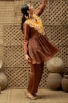 Vaani Beswal_Brown Chanderi Applique, Embroidery V-neck Rangrez Tunic And Trouser Set _at_Aza_Fashions