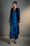 Buy_Charkhee_Blue Velvet Embroidery, Sequins V-neck Placed Kurta Set 