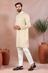 Arihant Rai Sinha_Cream Linen, Cotton Paisley Pattern Kurta And Pant Set _Online_at_Aza_Fashions