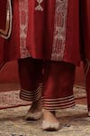 Anshu Wadhwa_Maroon Chanderi Embroidery, Mirrors, Piping Round , Keyhole Kurta Set _Online_at_Aza_Fashions
