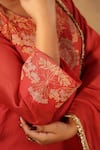 Buy_Anshu Wadhwa_Red Chanderi Embroidery, Zari Round Neck Kurta Set _Online