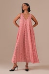 Buy_Indigo Dreams_Red Cotton V-neck Gingham Check Jamdani Maxi Dress _Online_at_Aza_Fashions
