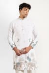 Rng Safawala_Off White Crepe, Silk, Dupion Embroidery, Resham Elephant And Bird Kurta Set _at_Aza_Fashions