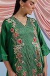 Buy_Pozruh By Aiman_Green Linen, Satin Embroidery V-neck Amore Printed Kurta And Pant Set _Online_at_Aza_Fashions
