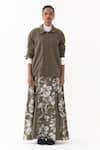 Buy_Three_Olive Green Twill Collared Printed Jacket And Skirt Set 
