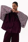 Buy_Three_Wine Velvet Collared Chevron Pattern Jacket 