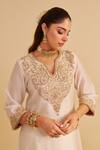 Sheetal Batra_Ivory Chanderi Silk, Bemberg Embroidery V-neck Areefa Kurta And Salwar Set _Online_at_Aza_Fashions
