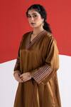 Buy_TA’Assur_Brown Embroidery, Sequins V-neck Gul Stripe Phiran Kurta _Online_at_Aza_Fashions