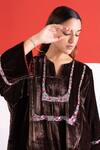 TA’Assur Brown Velvet Embroidery, Sequins, Beads Split V-neck Eza Phiran Kurta Online TA’Assur_Brown Velvet Embroidery, Sequins, Beads Split V-neck Eza Phiran Kurta _Online