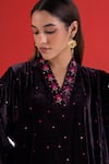 TA’Assur Purple Velvet, Silk Embroidery, Sequins V-neck Rosy Floral Phiran Kurta at Aza Fashions TA’Assur_Purple Velvet, Silk Embroidery, Sequins V-neck Rosy Floral Phiran Kurta _at_Aza_Fashions