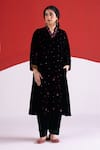Buy TA’Assur Black Silk, Velvet Embroidery, Sequins Split V-neck Rosy Work Phiran Kurta at Aza Fashions Buy_TA’Assur_Black Silk, Velvet Embroidery, Sequins Split V-neck Rosy Work Phiran Kurta _at_Aza_Fashions