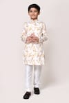 Petite Pomme_White Cotton Floral Print Kurta And Pant Set _at_Aza_Fashions