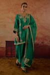Buy_Vinita Bhansali_Green , Organza Embroidery, Zari, Sequins Split V-neck Vanhi Kurta Set _at_Aza_Fashions