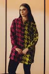 Buy_Kavya Singh Kundu_Pink Silk Collared Jones Hand Block Print Shirt _at_Aza_Fashions