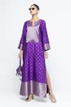 Buy_SOBARIKO_Purple Silk Zari V-neck Nats Brocade Kaftan _at_Aza_Fashions