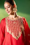 Samyukta Singhania Red Organza, Silk, Shantoon Embroidery, Zari Round Neck Kurta Set Samyukta Singhania_Red Organza, Silk, Shantoon Embroidery, Zari Round Neck Kurta Set