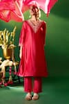 Samyukta Singhania Magenta Silk Embroidery, Zari V-neck Kora Hand Kurta Set Samyukta Singhania_Magenta Silk Embroidery, Zari V-neck Kora Hand Kurta Set