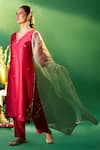 Samyukta Singhania Magenta Chanderi Silk Embroidery, Metallic Thread, Gota Patti Hand Kurta Set Samyukta Singhania_Magenta Chanderi Silk Embroidery, Metallic Thread, Gota Patti Hand Kurta Set