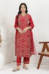 Buy_BAIDEHI_Red Silk, Organza Embroidery V-neck French Knot Kurta Set _at_Aza_Fashions
