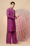 Soniya G_Magenta Chanderi Silk Embroidery, Mirrors Kurta Set _at_Aza_Fashions