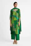Buy_Naina Jain_Green Silk Gota Patti, Embroidery V-neck Patchwork Straight Kurta Set _at_Aza_Fashions