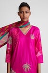 Buy_Naina Jain_Pink Silk Embroidery, Zari V-neck Zardozi Kurta Set _Online_at_Aza_Fashions