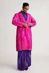 Buy_Naina Jain_Pink Silk Collared Bandhani Print Longline Jacket _at_Aza_Fashions
