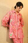 Buy_Surabhi Arya_Pink Muslin Collared, Button-down Pintuck Floral And Striped Printed Kurta Set 