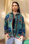 Buy_ASRUMO_Teal Velvet Embroidery Collared Hand Floral Jacket 
