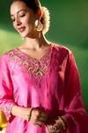 Samyukta Singhania Pink Silk Embroidery, Metallic Thread, Sequins V-neck Hand Kurta Set Samyukta Singhania_Pink Silk Embroidery, Metallic Thread, Sequins V-neck Hand Kurta Set