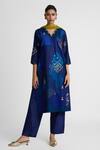 Buy_Naina Jain_Blue Silk Embroidery, Metallic Thread V-neck Zardozi Patchwork Kurta Set _at_Aza_Fashions
