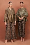 Buy_Sue Mue_Olive Green Chanderi , Embroidery Saai Floral Pattern Top And Pant Set 