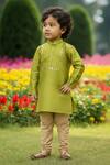 Maaikid_Green Silk, Cotton Mirrors, Embroidery Kurta Set _Online_at_Aza_Fashions