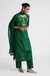 Naina Jain_Emerald Green Silk Mirrors, Embroidery Round Neck Straight Kurta Set _Online_at_Aza_Fashions