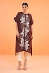 Buy_Origani_Brown Chanderi Silk Applique, Embroidery Round Neck Kurta With Pant _at_Aza_Fashions