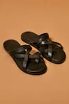Buy_Dmodot_Black Pelle Carbonio Sandals _at_Aza_Fashions