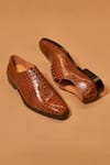 Shop Dmodot Brown Caro Croco Umber Oxford Shoes at Aza Fashions Shop_Dmodot_Brown Caro Croco Umber Oxford Shoes _at_Aza_Fashions